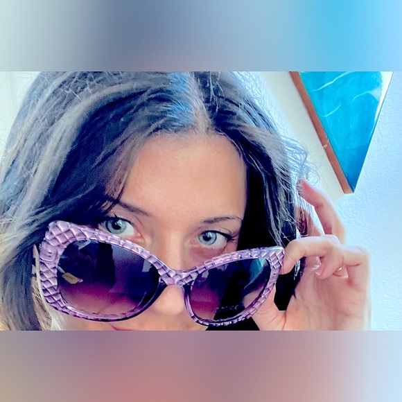 Vintage Accessories - Purple Mermaid Scale Sunglasses, Funky and Fun!